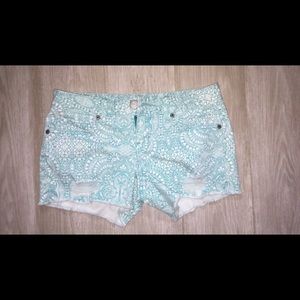 Aerpostale shorts
