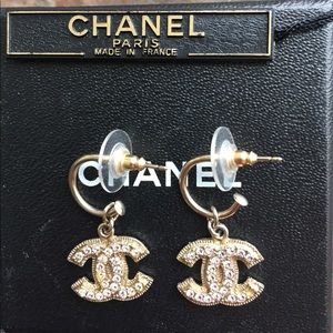 🍾Thursday Sale!! Chanel earrings