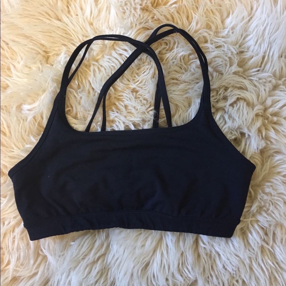 Small black strappy athleta sports bra