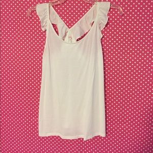 White lilly Pulitzer top