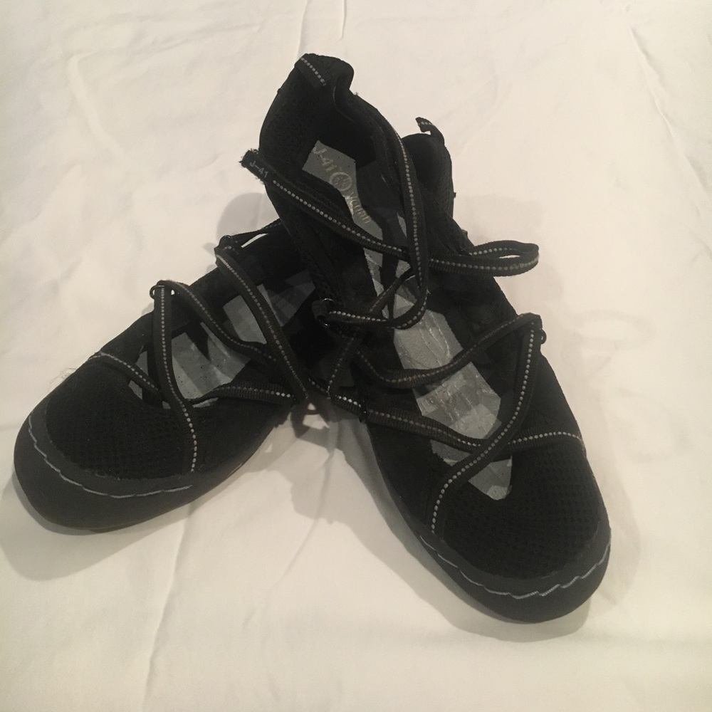 Aquarius all weather shoes