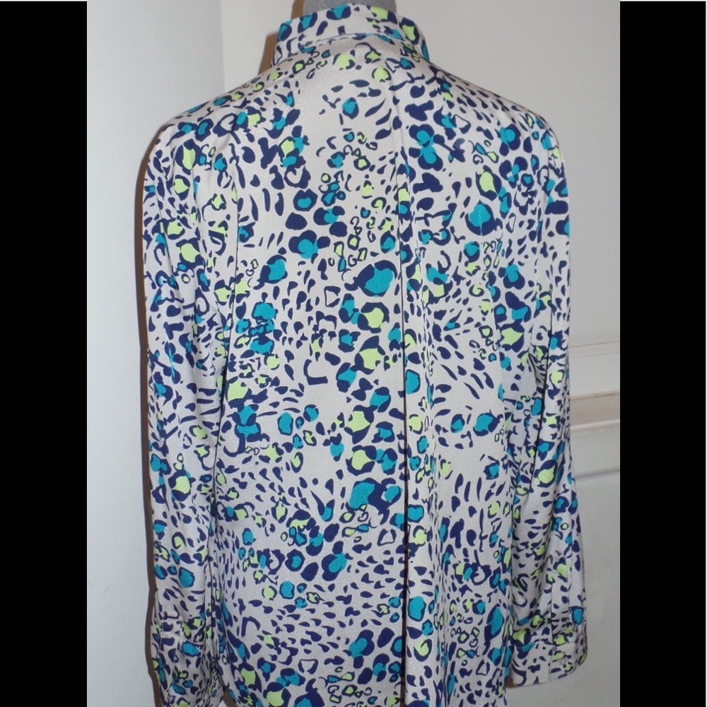 Blouse - Picture 2 of 3