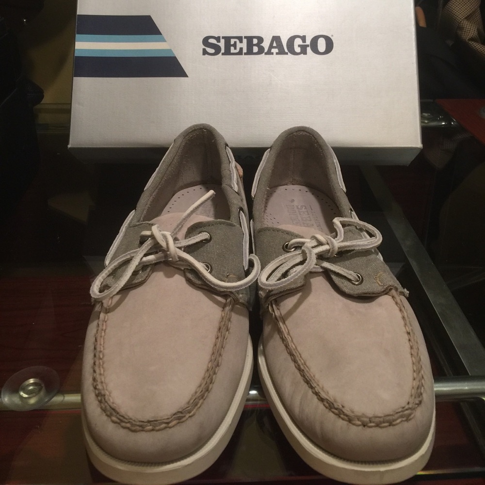Brand new Sebago dockside shoe