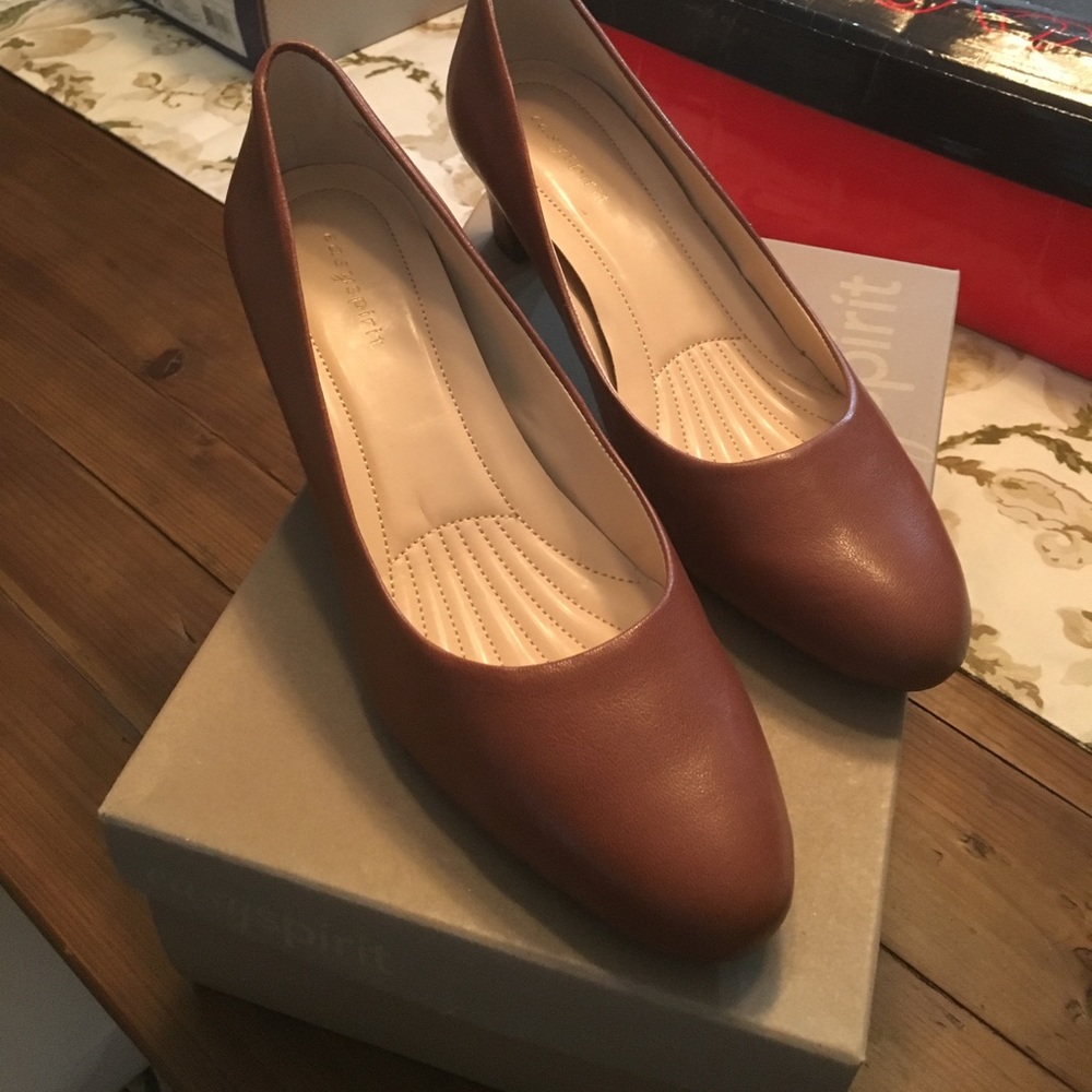 Brown leather heels