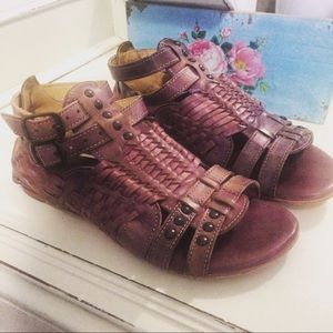 Bed stu Claire sandal