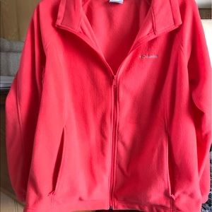 Columbia fleece. Peach color. Very pretty