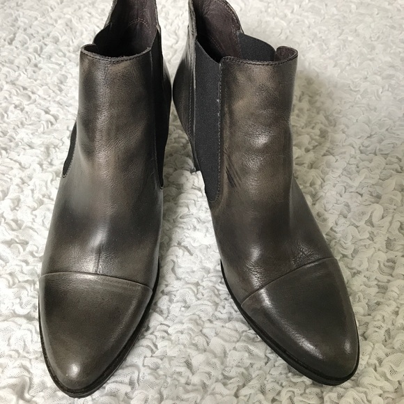 Fidji Gunmetal Booties - Picture 2 of 7