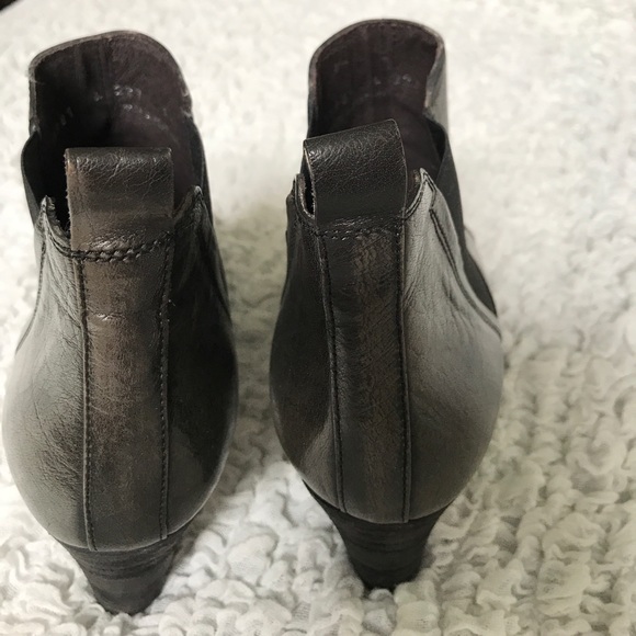 Fidji Gunmetal Booties - Picture 3 of 7