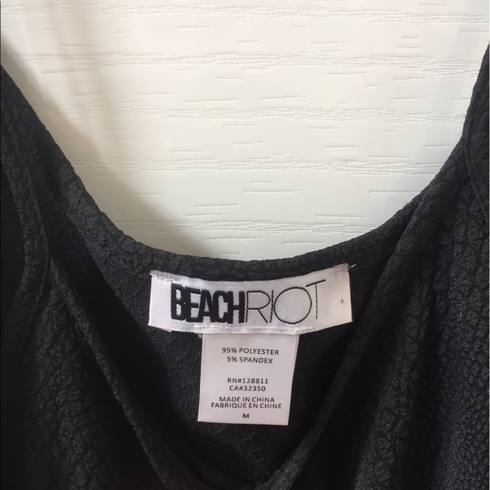 Beach Riot Riot Tank - Picture 4 of 4