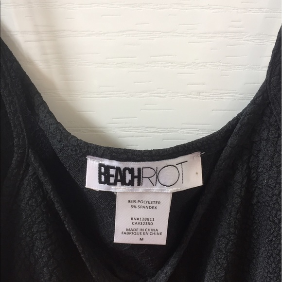 Beach Riot Riot Tank - Picture 4 of 4