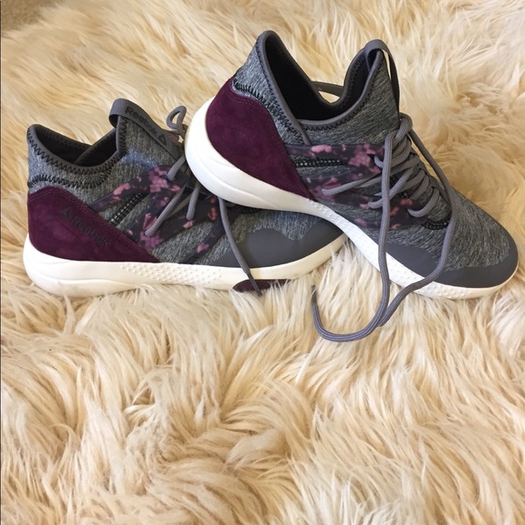 Reebok Shoes - Reebok hayasu gray shark purple 6