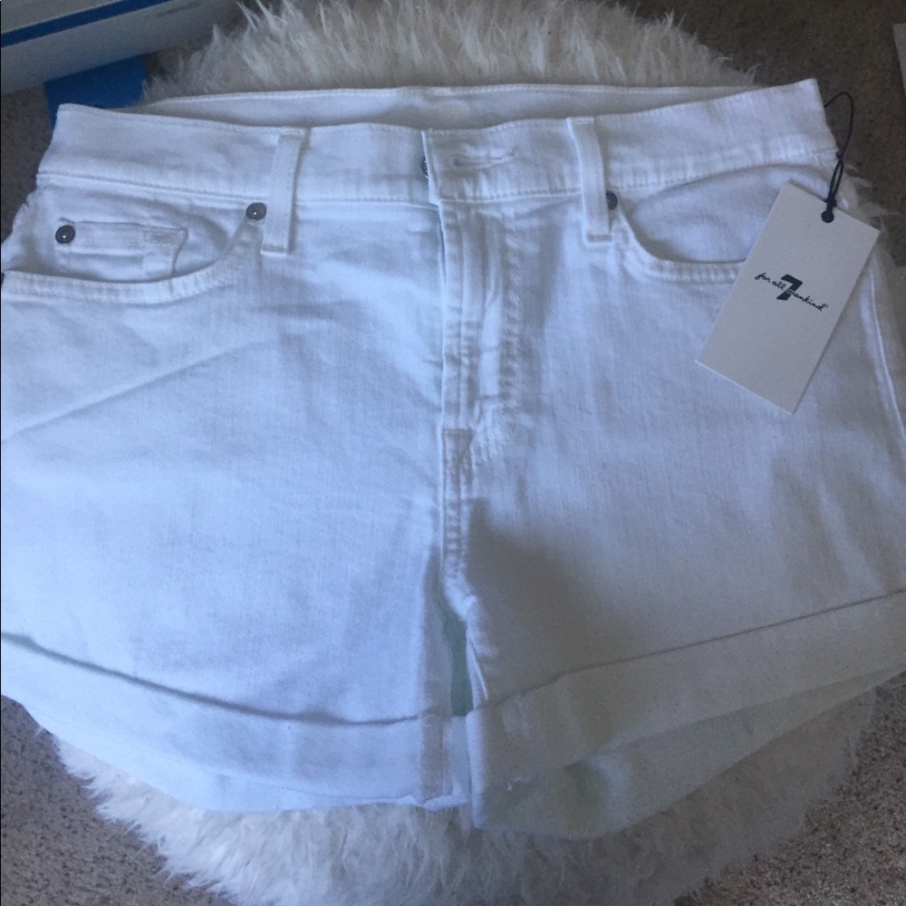 NWT 7 for all mankind jean shorts women size 27