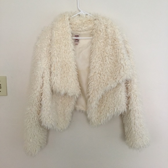 Urban Outfitters Jackets & Blazers - Draped Fluffy Jacket