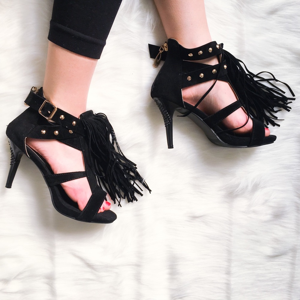 NWOT Gold stud and black suede fringe heels