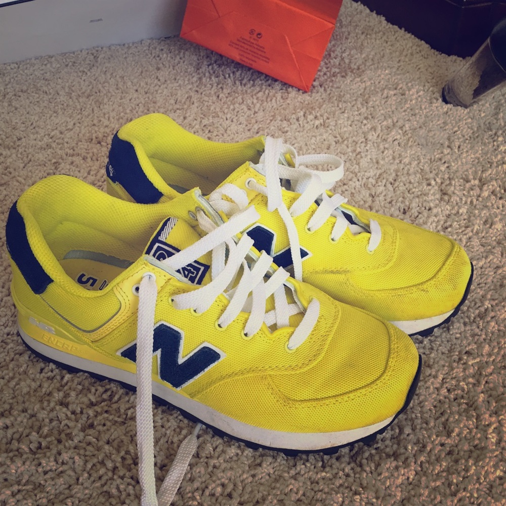 New Balance Cute Yellow Running Shoes