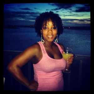 Meet your Posher, Deborah