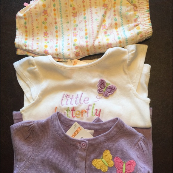 Flower print pants with side bow detail. - Picture 5 of 5