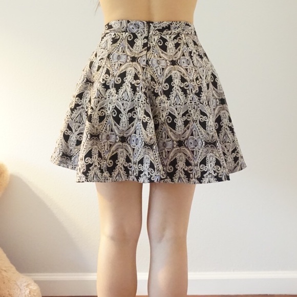 Boho pattern skirt - Picture 3 of 3