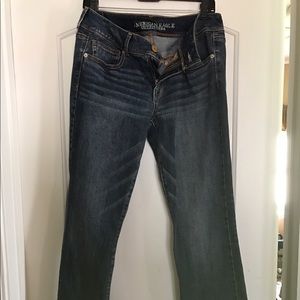 Women's American Eagle Jeans