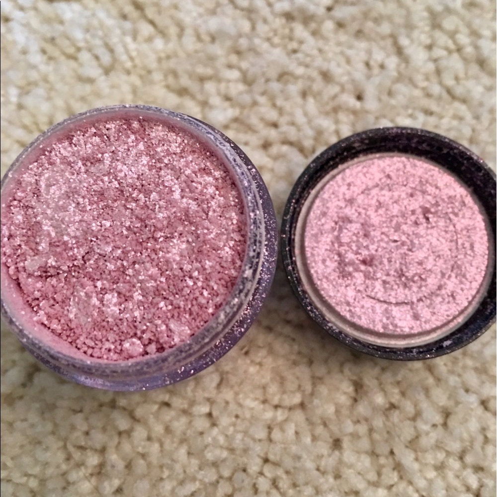 MAC Cosmetics pigment Helium - rare - Balloonacy