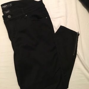 Torrid stiletto skinny zipper ankle crop pants