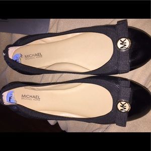 Michael kors flats