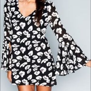 FLASH SALE!💥SMYMM Barry Bell Dress -White Cheetah