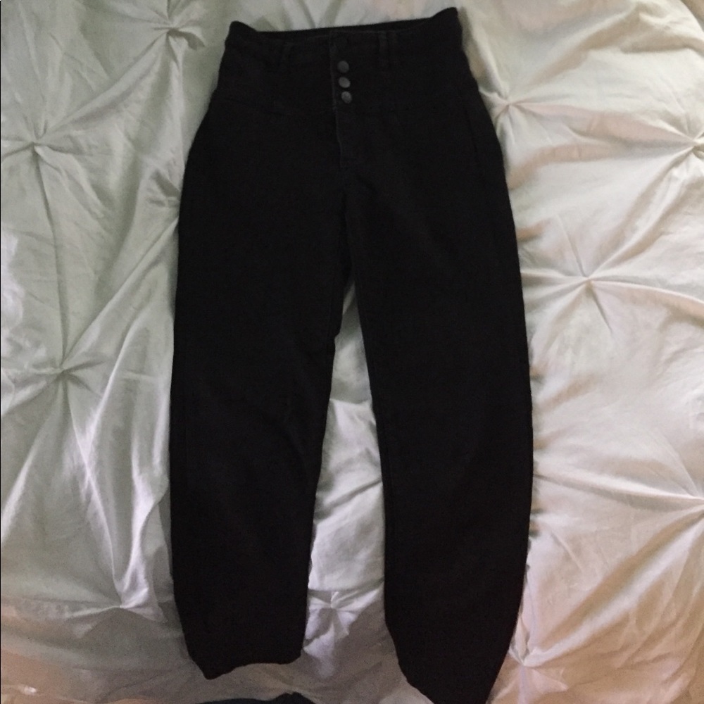 High waisted black forever 21 jeans