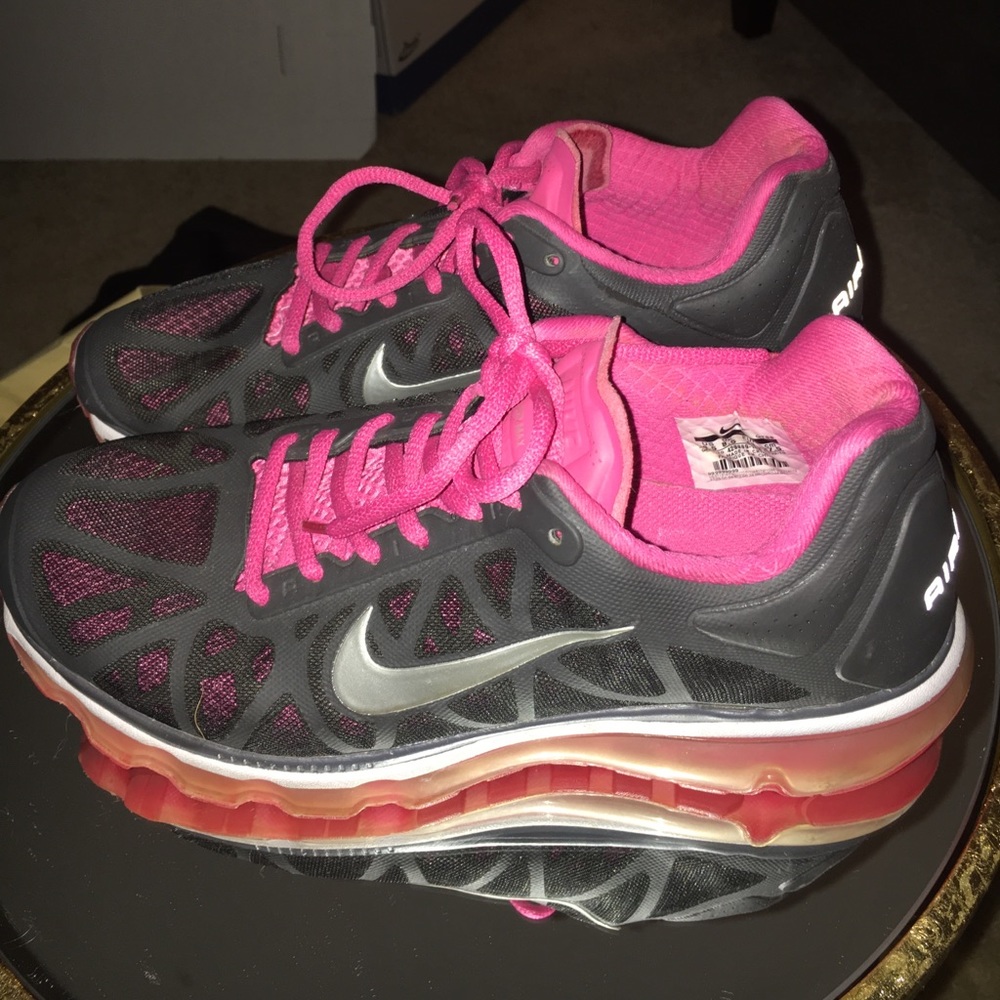 Nike Air Max women's  size 9.5