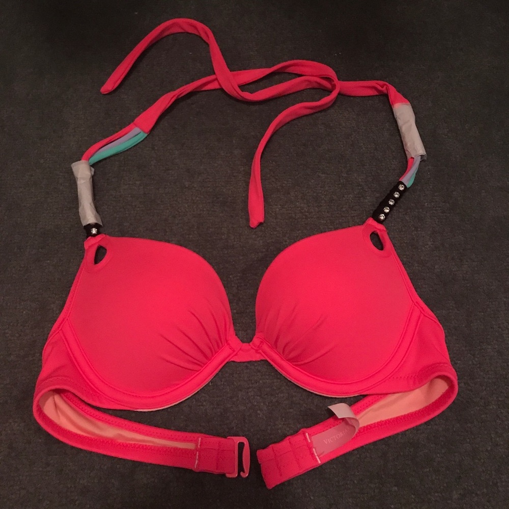 Victoria's Secret push-up swim top size 32a