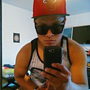 Meet your Posher, Luis