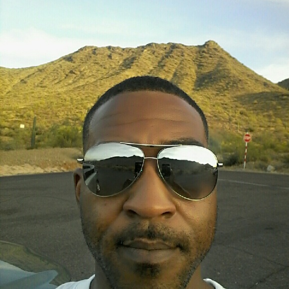 Meet your Posher, Ray - Picture 1 of 1