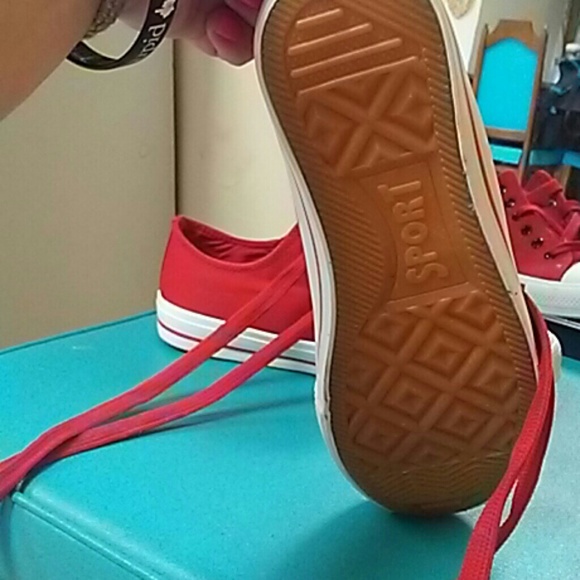 Red sneakers - Picture 2 of 2