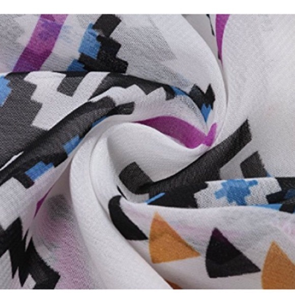 LAST ONE Large 🚨Tribal Kimono Cover-up - Picture 2 of 3