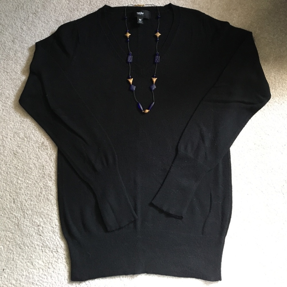 Mossimo v-neck sweater