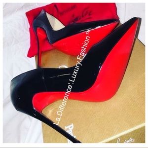 CHRISTIAN LOUBOUTIN BLACK PUMPS