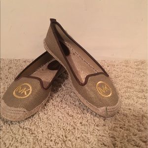 Adorable Michael Kors tan slip on shoes!:)