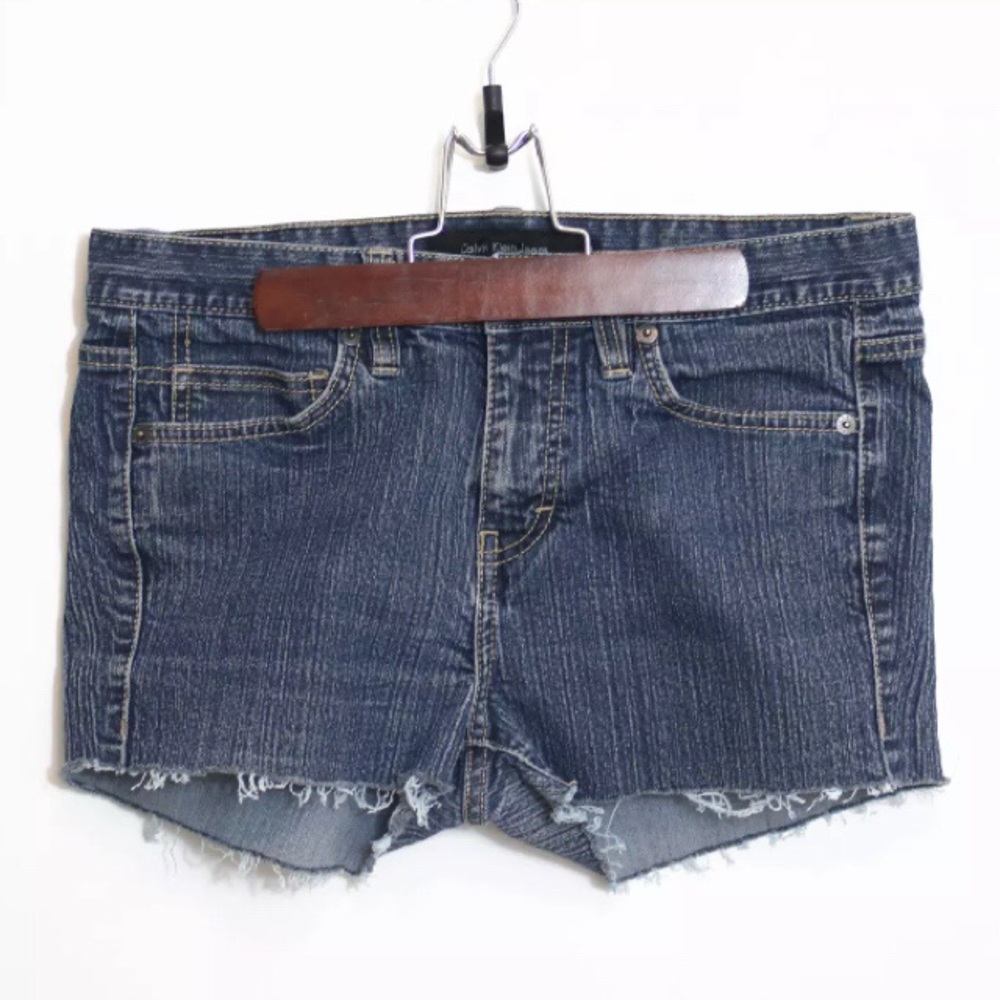 Calvin Klein women's cut off denim shorts size 8