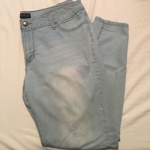 Forever 21+ light blue skinny jeans