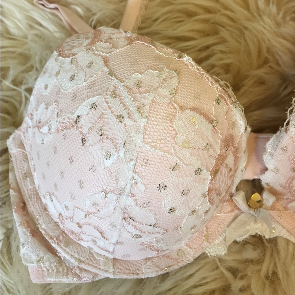 32C Victoria secret blush gold push up bra