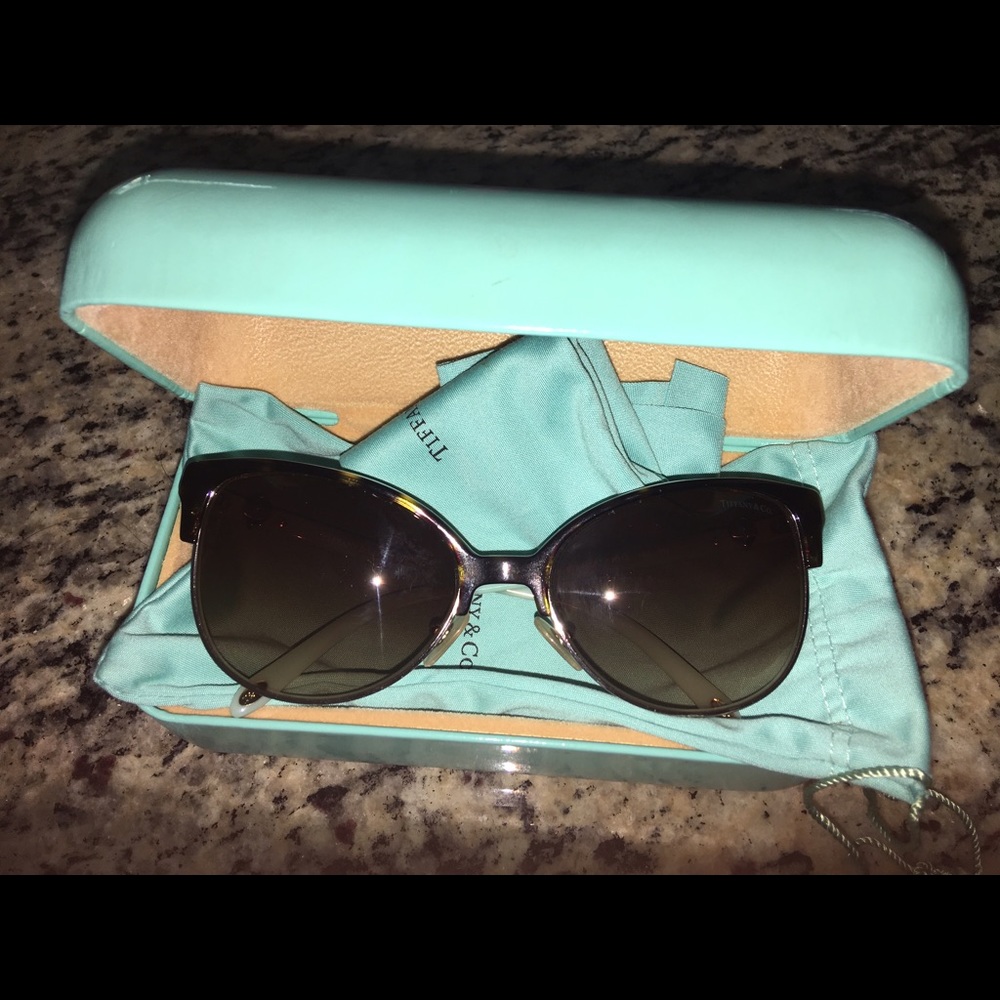 Tiffany & Co Cateye sunglasses