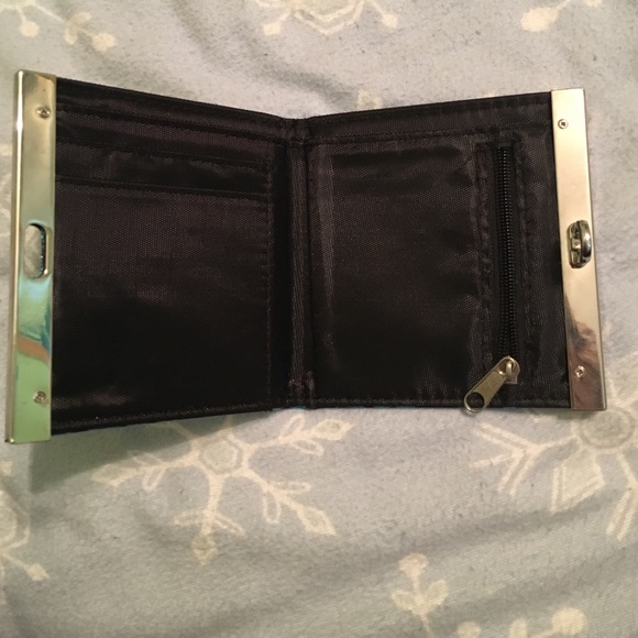 Blue Sparkly Cheetah Print Wallet - Picture 3 of 3