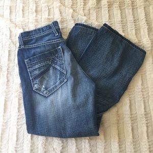 BKE Jeans - NWOT BKE💐Tyler Fit Distressed Jeans BKE Jeans - NWOT BKE💐Tyler Fit Distressed Jeans