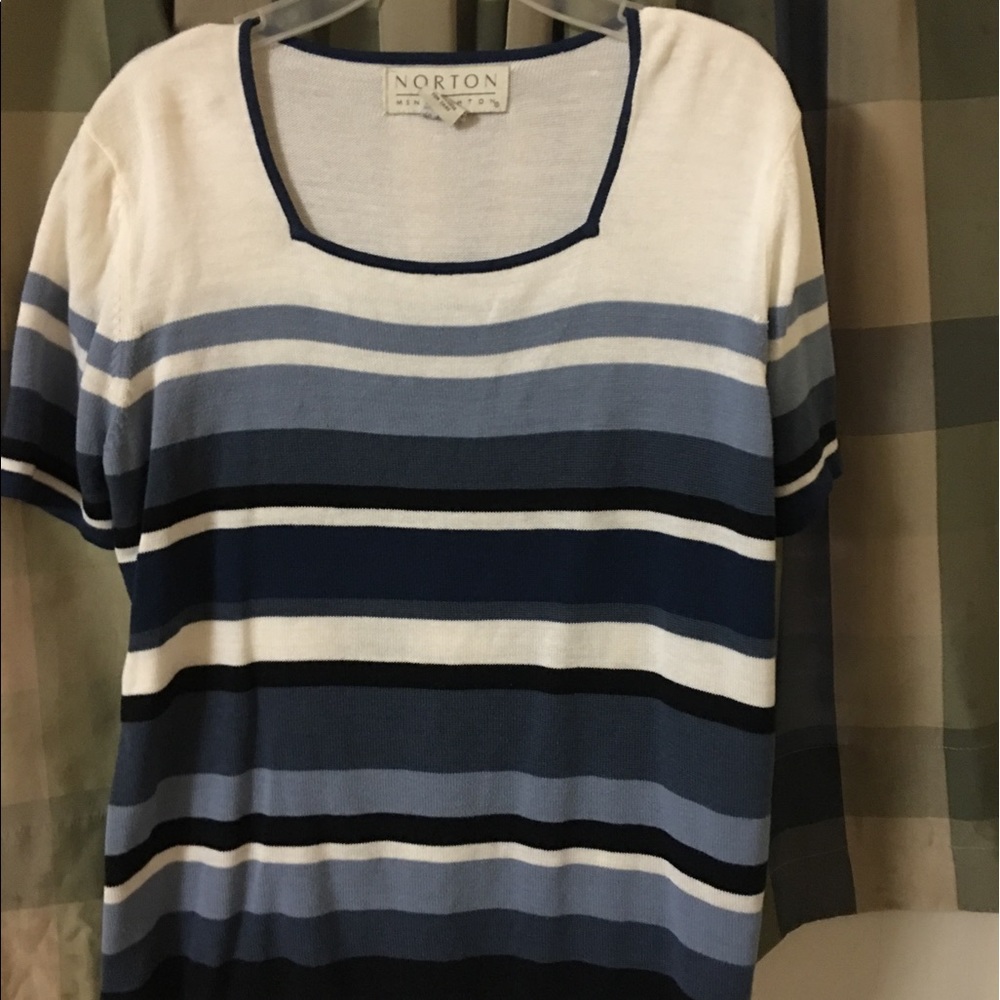 Short sleeved multi striped sweater - size medium