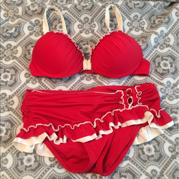 BECCA bikini - Picture 1 of 4