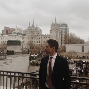 Meet your Posher, Wesley