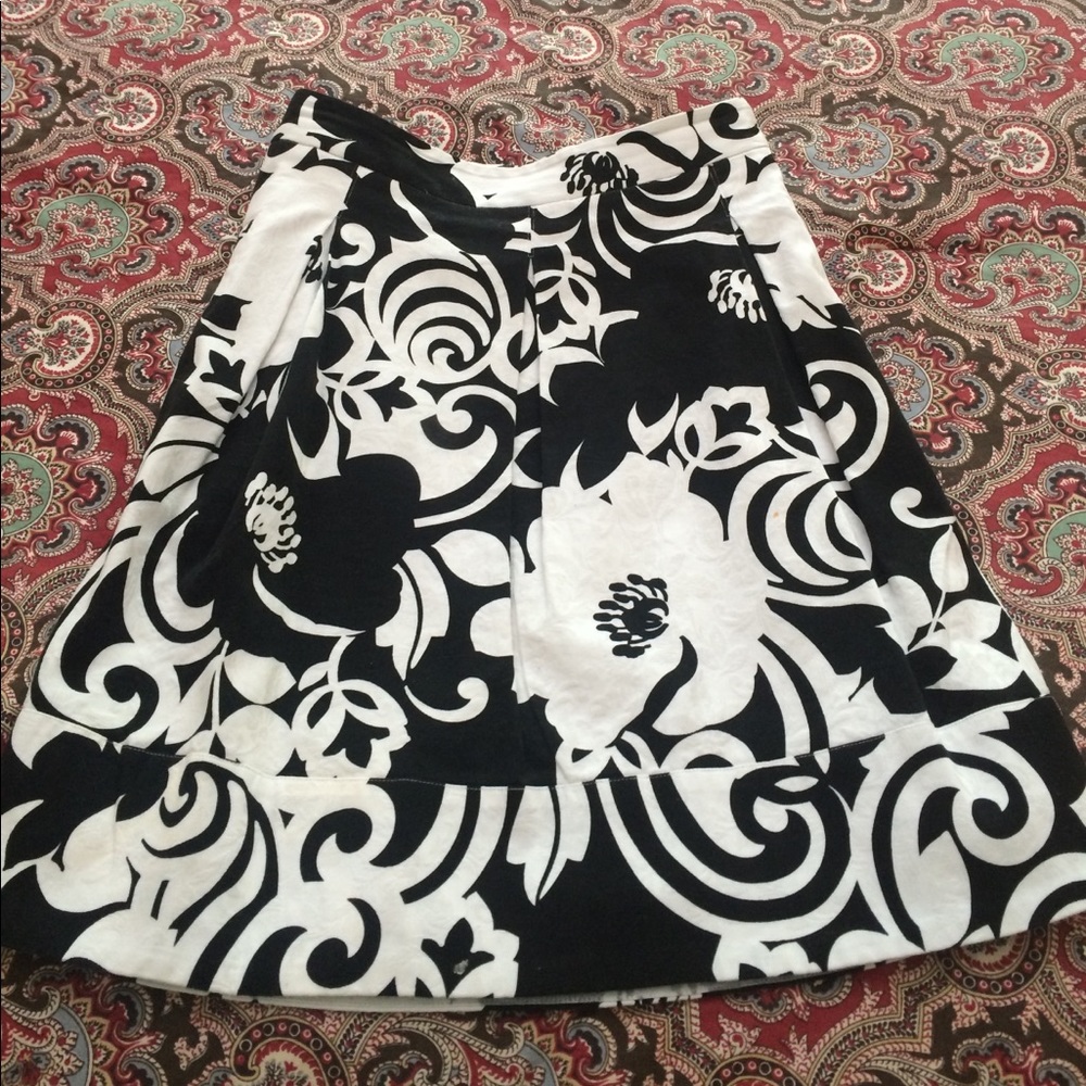 Cute skirt for summer!