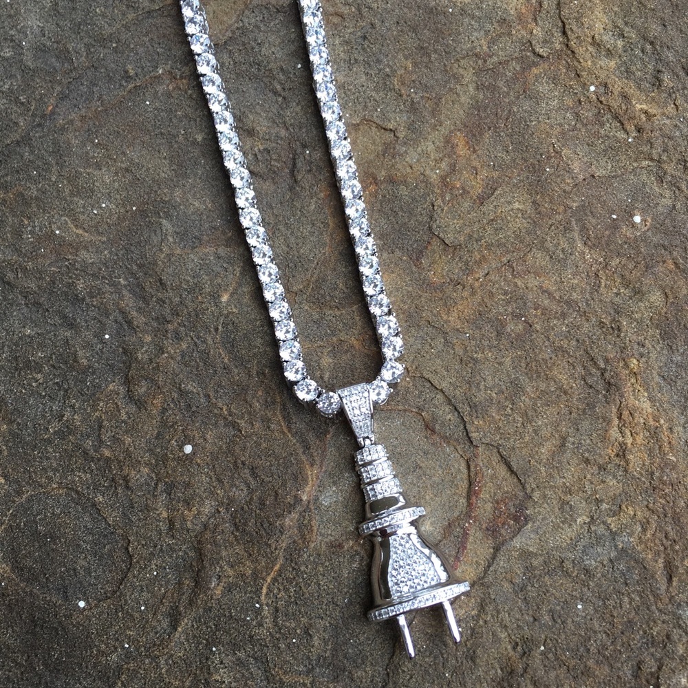 White Gold Plug Pendant - Picture 2 of 2