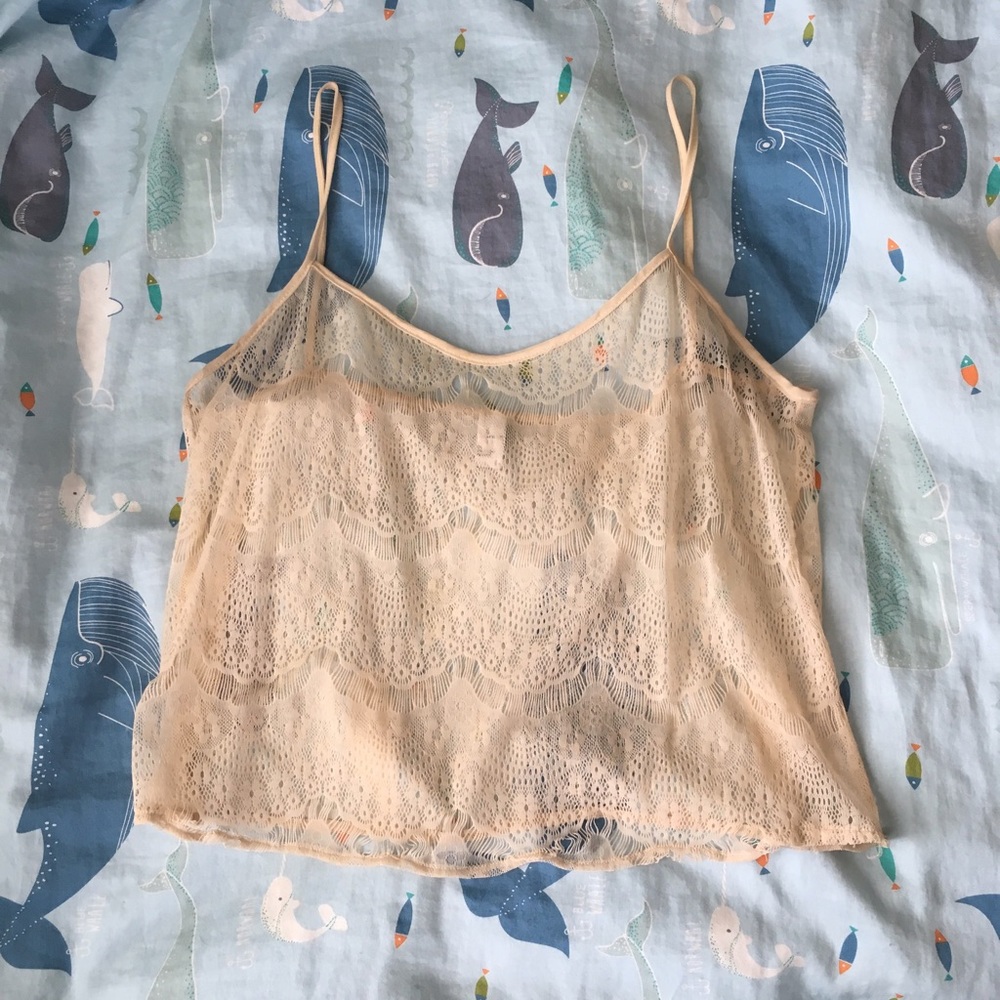 Cropped Lace tank top