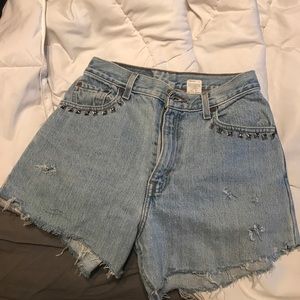 Levi cut of shorts